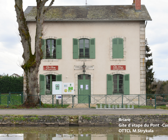 Gîte d'étape du Pont-Canal